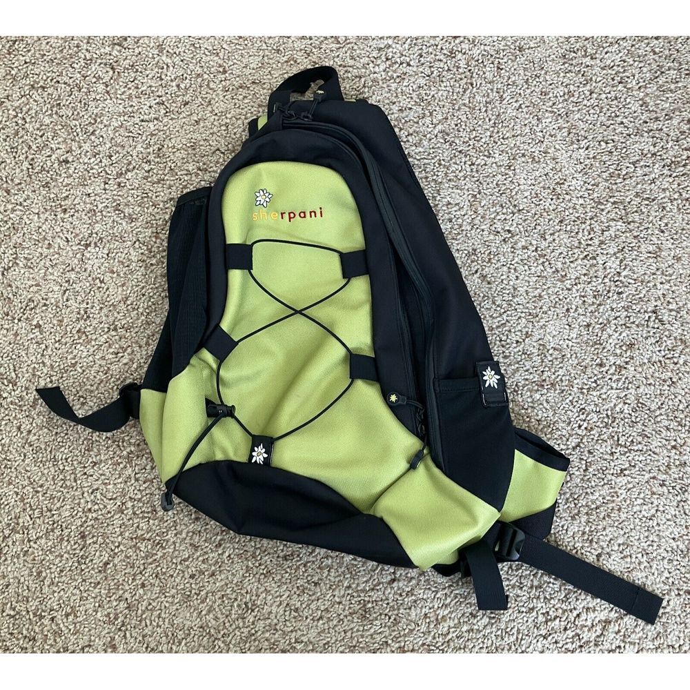 Sherpani  Capri Nylon Crossbody Sling Backpack Green‎ Travel Security Bag
